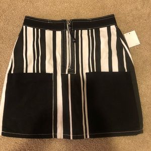 Never before worn Urban Outfitters skirt